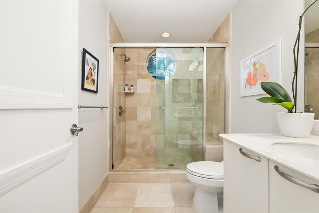 701 SE 21st Avenue 201, Deerfield Beach, FL 33441