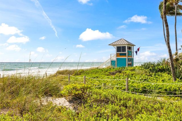 701 SE 21st Avenue 201, Deerfield Beach, FL 33441