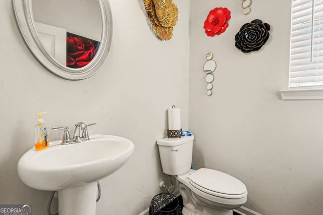 2254 Annes Lake Circle, Lithonia, GA 30058