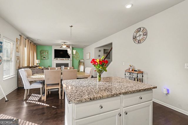 2254 Annes Lake Circle, Lithonia, GA 30058