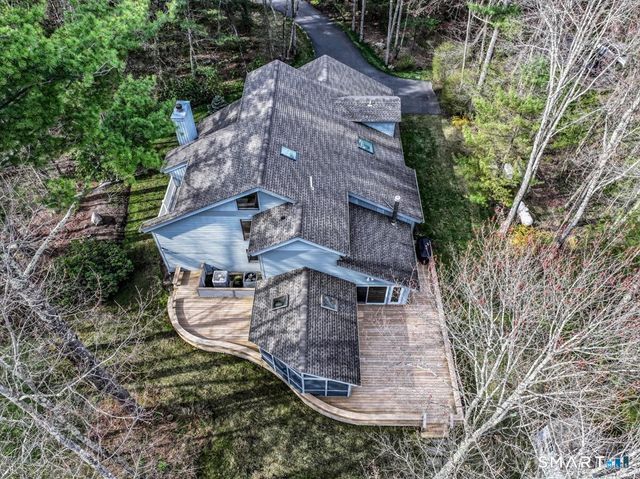 17 Dresden Court West, Goshen, CT 06756