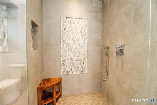 17 Dresden Court West, Goshen, CT 06756