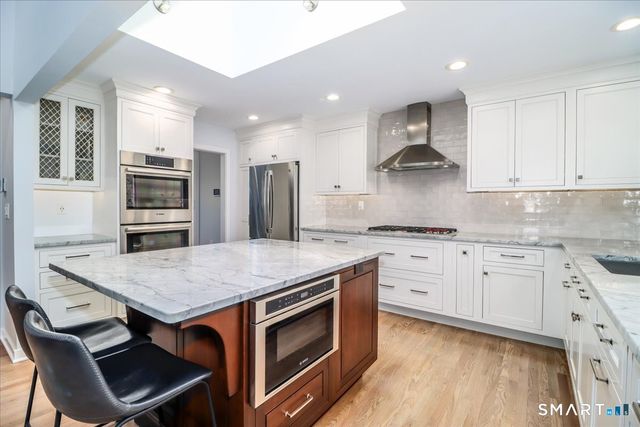 17 Dresden Court West, Goshen, CT 06756