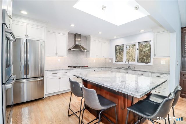 17 Dresden Court West, Goshen, CT 06756