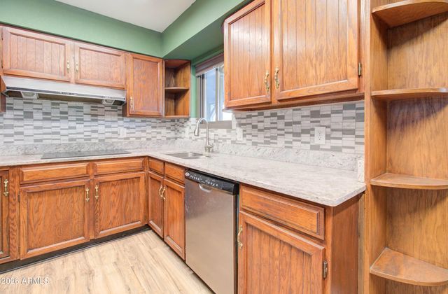 186 E KELLY Street, Miami, AZ 85539