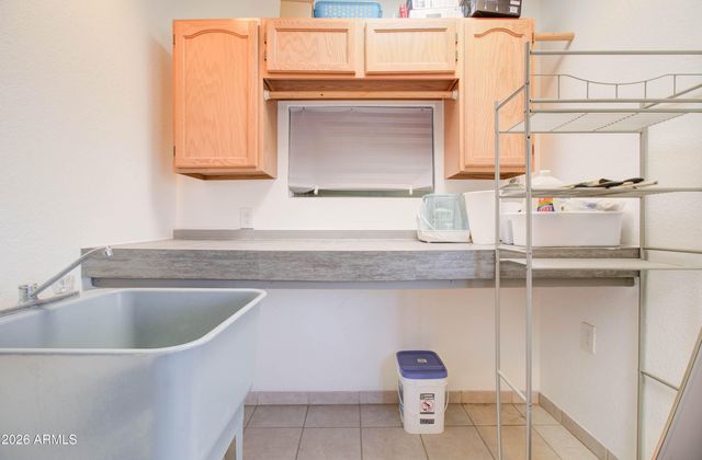 186 E KELLY Street, Miami, AZ 85539