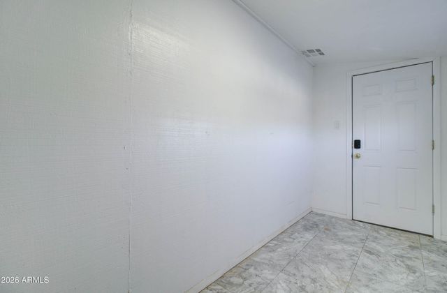 186 E KELLY Street, Miami, AZ 85539