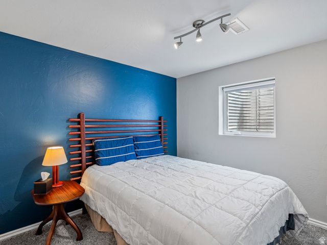 1081 E WESLEY RD, Murray, UT 84117