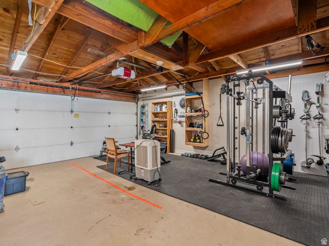 1081 E WESLEY RD, Murray, UT 84117