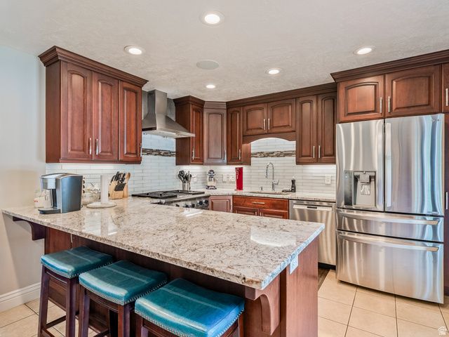 1081 E WESLEY RD, Murray, UT 84117