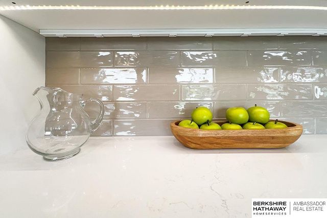 5501 Kestrel Parkway, Elkhorn, NE 68022