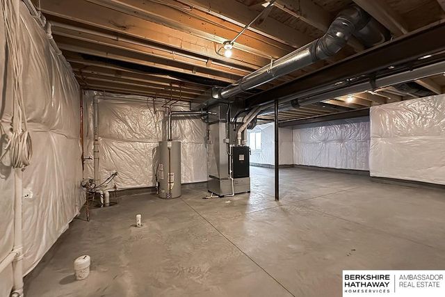 5501 Kestrel Parkway, Elkhorn, NE 68022