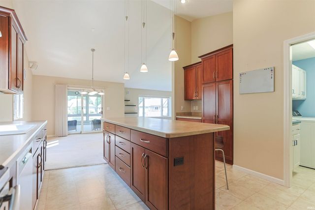 6629 Leeway Drive, South Bend, IN 46628