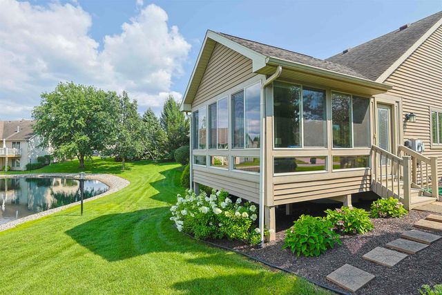 6629 Leeway Drive, South Bend, IN 46628