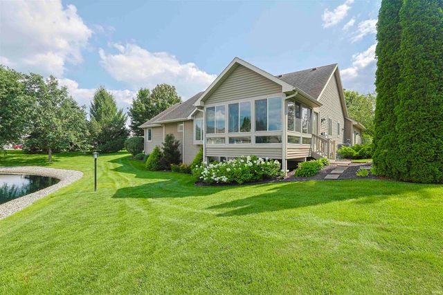 6629 Leeway Drive, South Bend, IN 46628