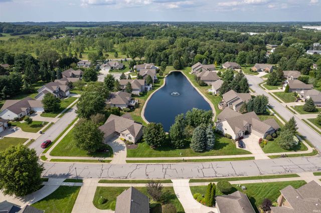 6629 Leeway Drive, South Bend, IN 46628