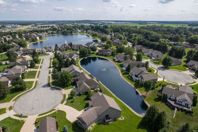 6629 Leeway Drive, South Bend, IN 46628