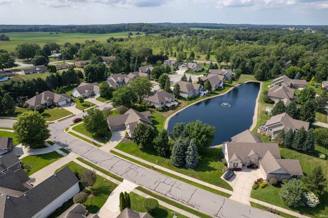 6629 Leeway Drive, South Bend, IN 46628