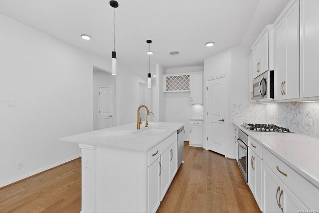 1620 Stone House, New Braunfels, TX 78132