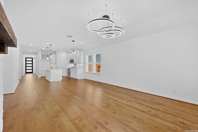 1620 Stone House, New Braunfels, TX 78132