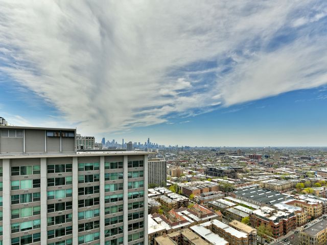 3600 N LAKE SHORE Drive 216, Chicago, IL 60613