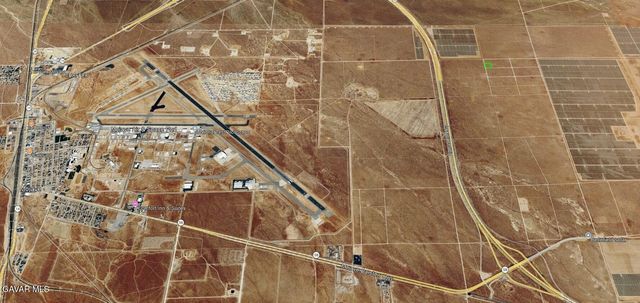 1500 Arroyo Avenue, Mojave, CA 93501