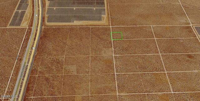 1500 Arroyo Avenue, Mojave, CA 93501