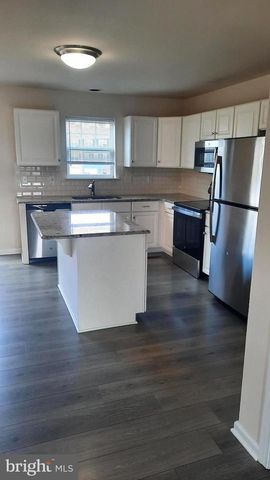 835 SCHOONER LANE, Mechanicsburg, PA 17050