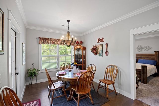 325 Crestwood Lane, Russellville, AR 72802