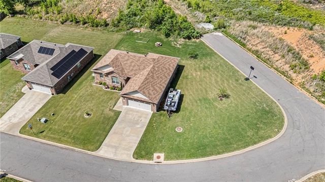 325 Crestwood Lane, Russellville, AR 72802