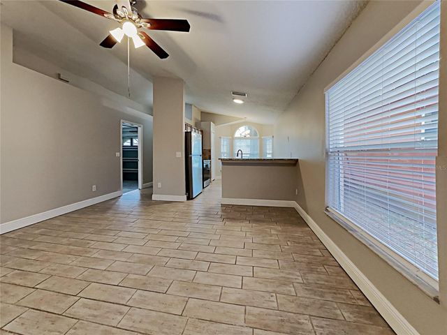 1604 CHATHAM CIRCLE, Apopka, FL 32703