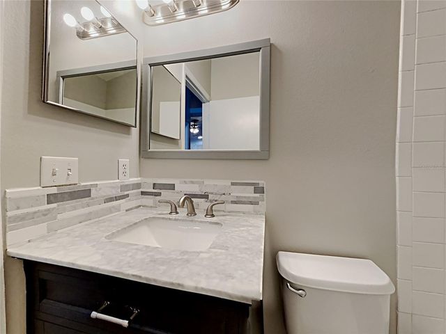 1604 CHATHAM CIRCLE, Apopka, FL 32703