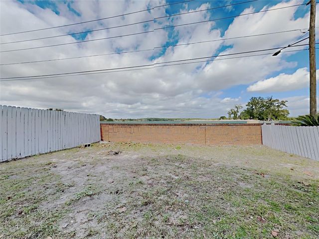 1604 CHATHAM CIRCLE, Apopka, FL 32703
