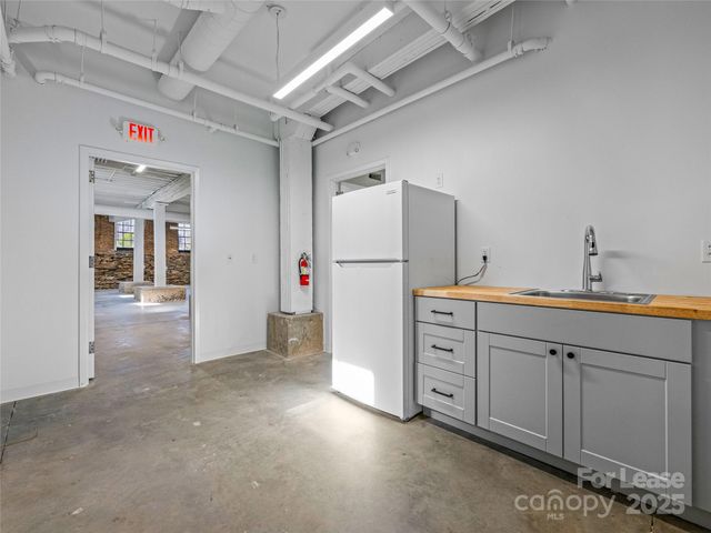 170 Lyman Street 002, Asheville, NC 28801