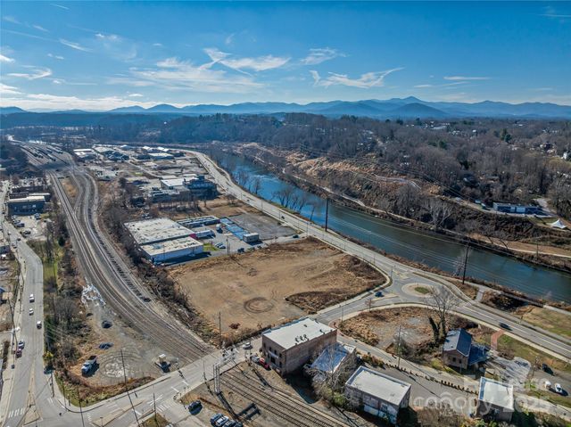 170 Lyman Street 002, Asheville, NC 28801