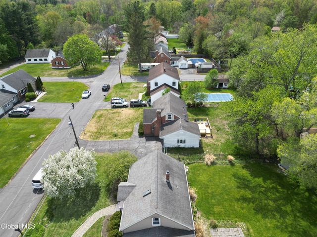 115 S Arrow Street, Schenectady, NY 12304