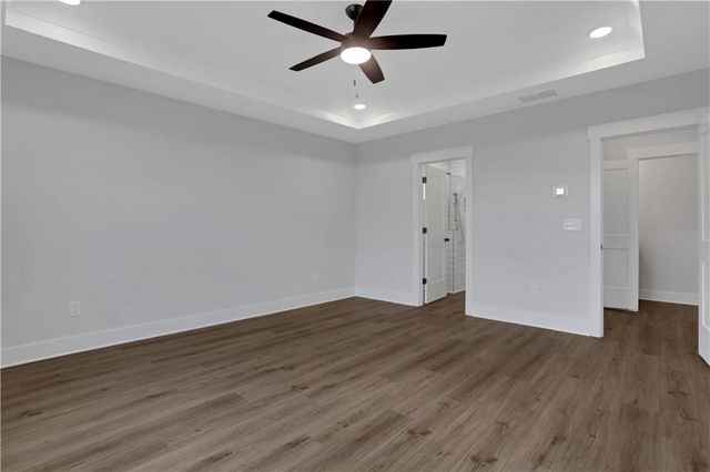 203 Coffee Lane, Hoschton, GA 30548