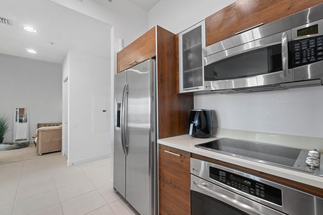 480 HIBISCUS Street 1003, West Palm Beach, FL 33401