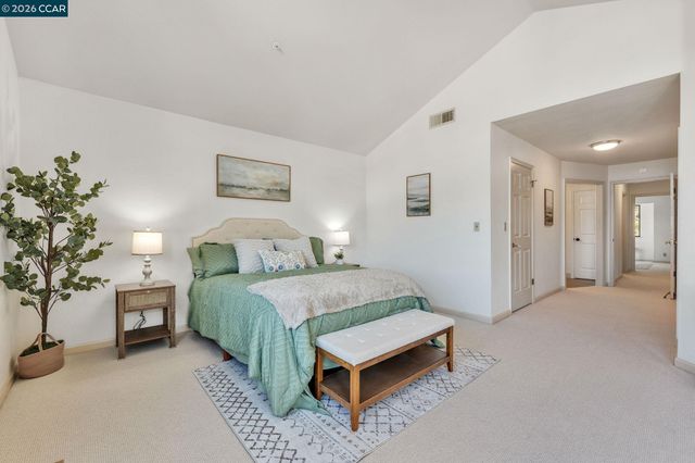 5401 Terra Granada Drive 1B, Walnut Creek, CA 94595