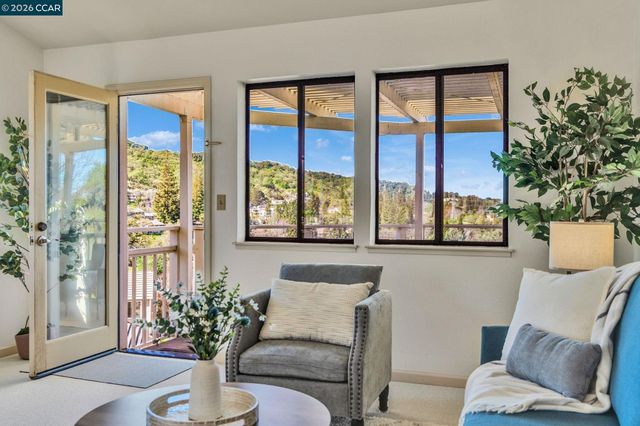 5401 Terra Granada Drive 1B, Walnut Creek, CA 94595