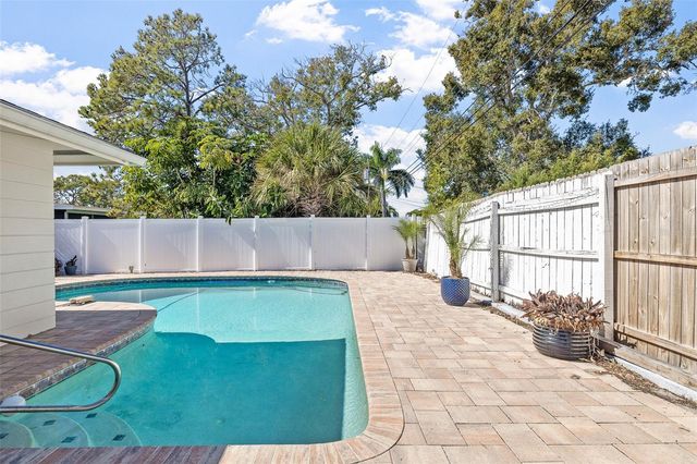 6691 23RD STREET S, St Petersburg, FL 33712