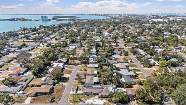 6691 23RD STREET S, St Petersburg, FL 33712