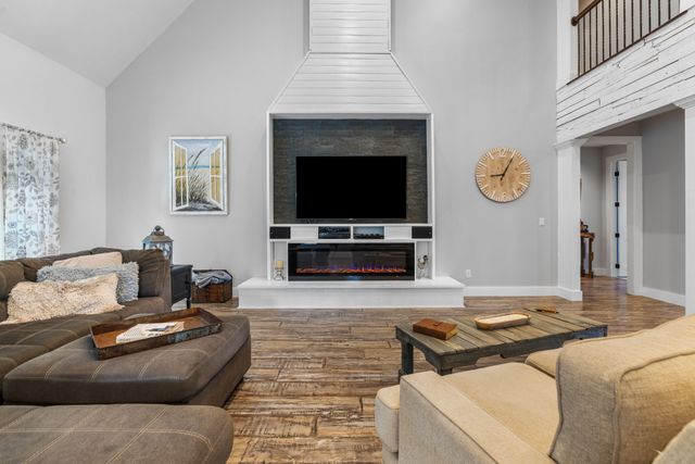 4218 Sequoia Ln, College Grove, TN 37046