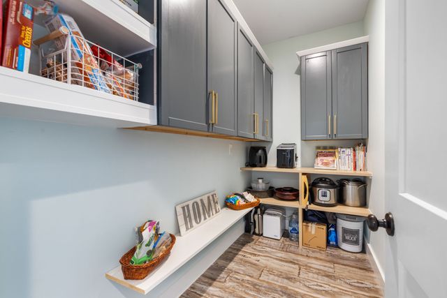 4218 Sequoia Ln, College Grove, TN 37046