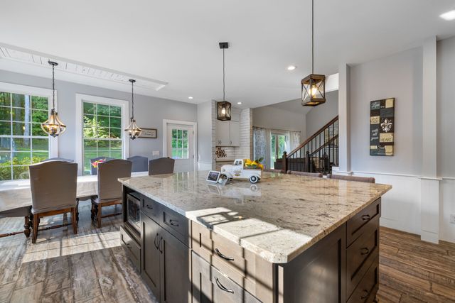 4218 Sequoia Ln, College Grove, TN 37046