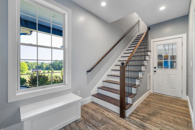 4218 Sequoia Ln, College Grove, TN 37046