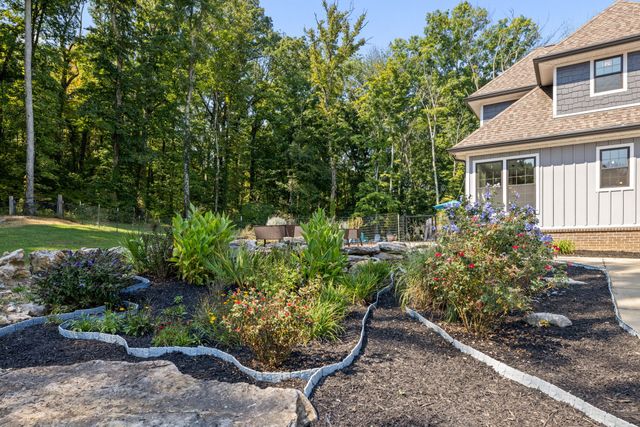 4218 Sequoia Ln, College Grove, TN 37046