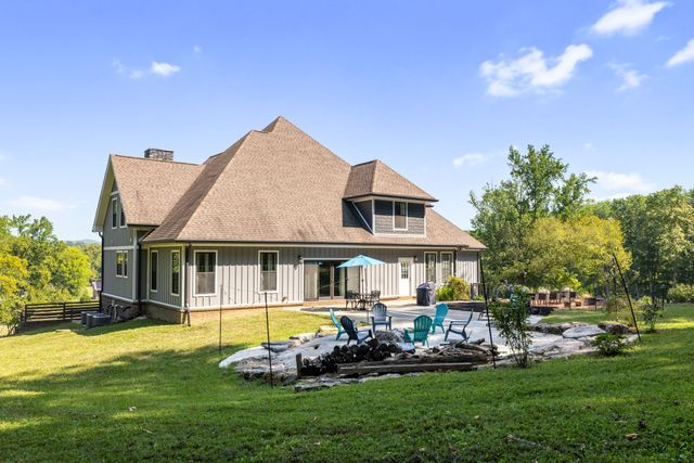 4218 Sequoia Ln, College Grove, TN 37046