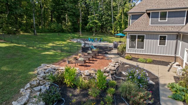 4218 Sequoia Ln, College Grove, TN 37046