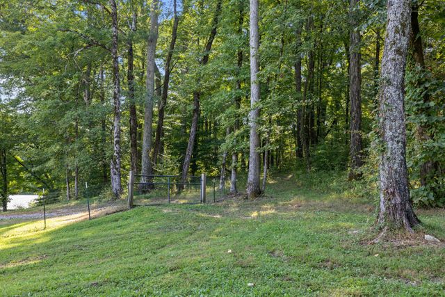 4218 Sequoia Ln, College Grove, TN 37046